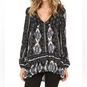 Free People Black and Blue Boho Peasant Patterned Blouse Sz. S